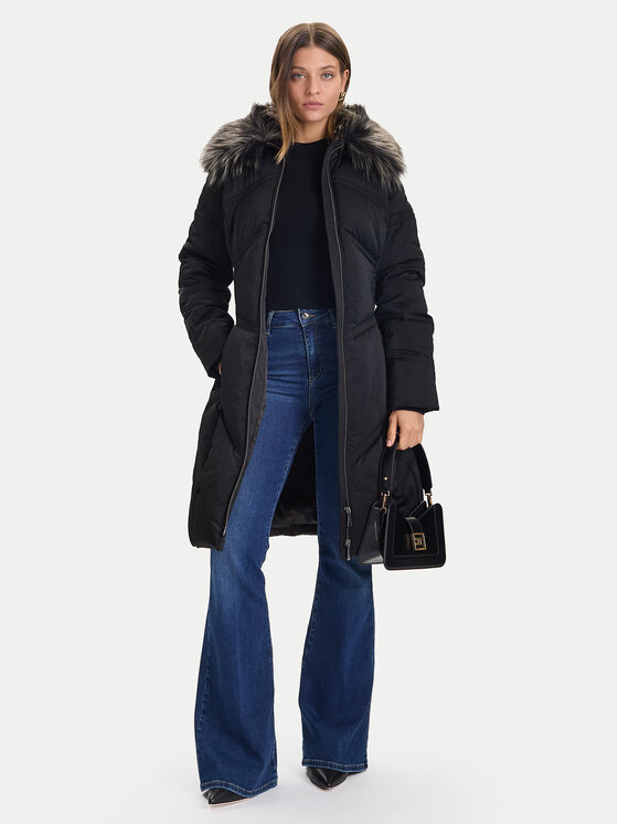 Guess Guess Zimski plašč W5BL33 WG092 Črna Regular Fit