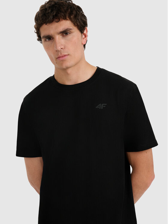 4F 4F T-Shirt NOS Czarny Regular Fit