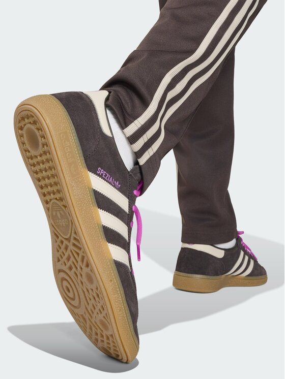 adidas adidas Spodnie dresowe 165781 Brązowy Regular Fit