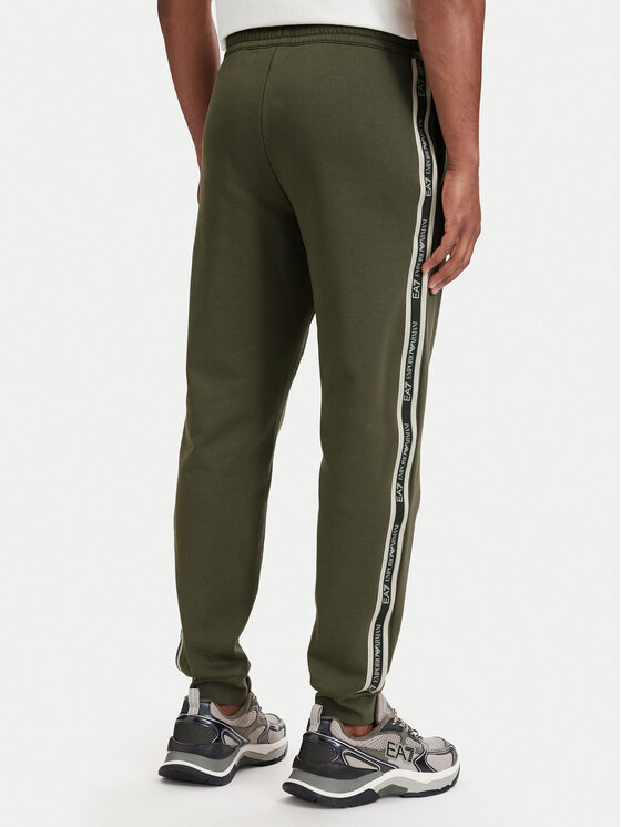 EA7 Emporio Armani EA7 Emporio Armani Spodnji del trenirke 7M002198 AF10377 U7014 Temno zelena Slim Fit