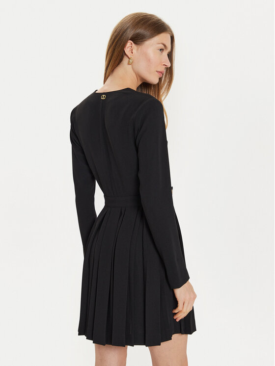 TWINSET TWINSET Hétköznapi ruha 242TT2171 Fekete Loose Fit