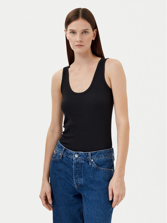 Top  Calvin Klein