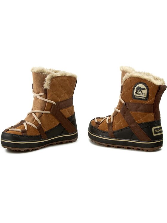 Sorel shortie shop