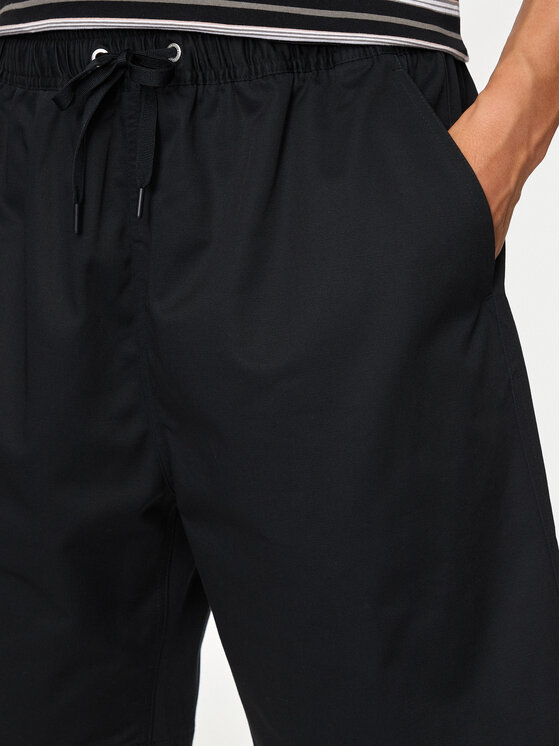 Converse Converse Sportovní kraťasy M Woven Short 10024609-A01 Černá Regular Fit