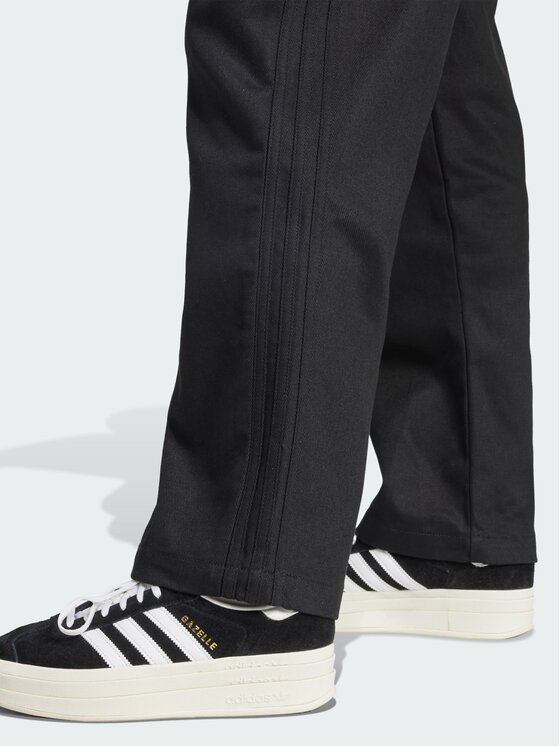 adidas adidas Spodnie dresowe 155689 Czarny Regular Fit