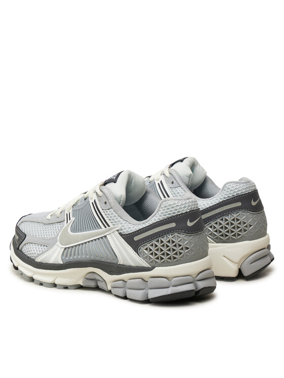 Nike Nike Сникърси Zoom Vomero 5 FD9919 001 Сив