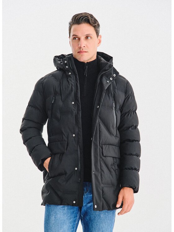 Pako Lorente Pako Lorente Kurtka zimowa P25WN-5X-015 Czarny Classic Fit
