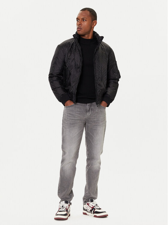 Armani Exchange Armani Exchange Bomber XM001088 AF16592 FC022 Crna Regular Fit
