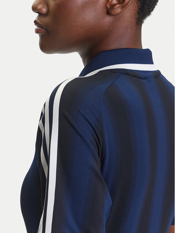 adidas adidas Sukienka codzienna Football Inspired Graphic JW5143 Granatowy Regular Fit
