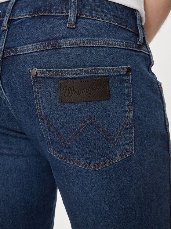 Wrangler Wrangler Pantaloncini di jeans Colton 112350824 Blu Slim Fit