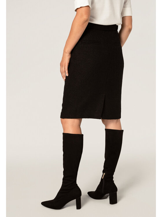QUIOSQUE QUIOSQUE Sukně 7TT002 Černá Regular Fit