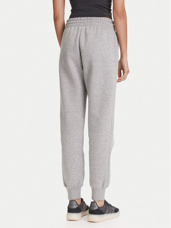 Nike Nike Долнище анцуг FZ7626 Сив Regular Fit