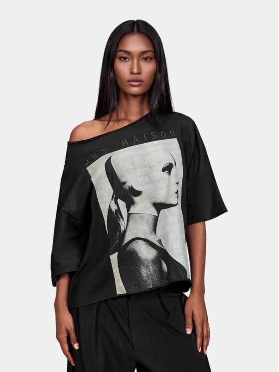 MADE BY SOCIETY MADE BY SOCIETY T-Shirt Black Altar - T27934 Czarny Basic Fit