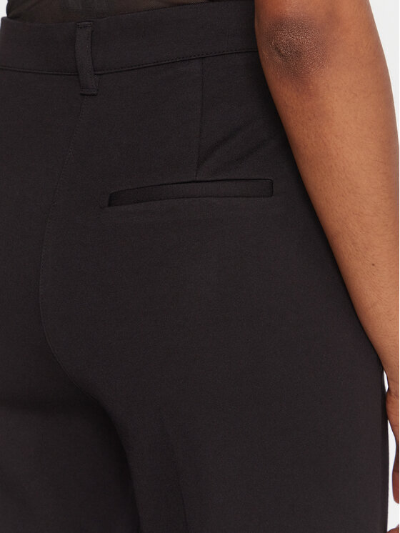 Guess Guess Stoffhose W5YB66 KCMU2 Schwarz Regular Fit