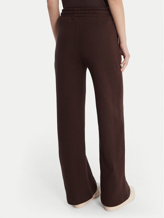 Guess Guess Pantaloni da tuta V6RB17 K9V31 Marrone Regular Fit
