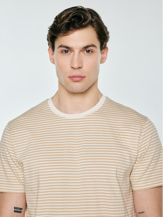 BIG STAR BIG STAR T-Shirt OLER Beżowy Basic Fit