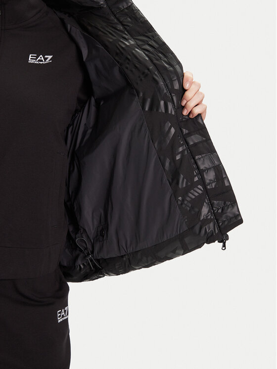 EA7 Emporio Armani EA7 Emporio Armani Зимно яке 7W000654 AF16408 FC202 Черен Regular Fit