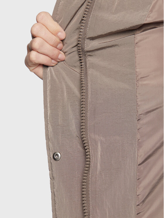 Calvin Klein Calvin Klein Зимно яке Modern Padded K20K204693 Бежов Regular Fit