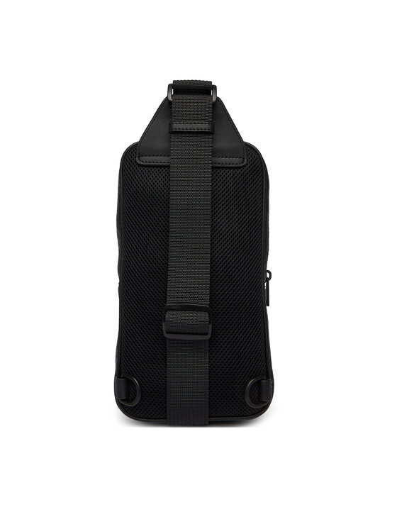 Tommy Hilfiger Tommy Hilfiger Taška cez rameno Embossed Flag Sling Bag AM0AM14191 Čierna