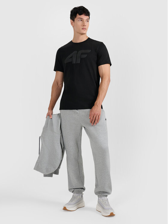 4F 4F T-Shirt NOS Czarny Regular Fit