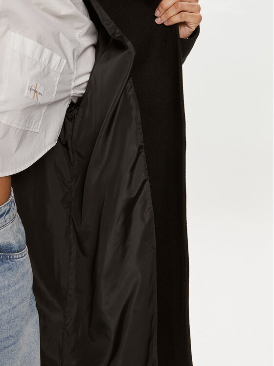 Calvin Klein Jeans Calvin Klein Jeans Vuneni kaput J20J223576 Crna Relaxed Fit