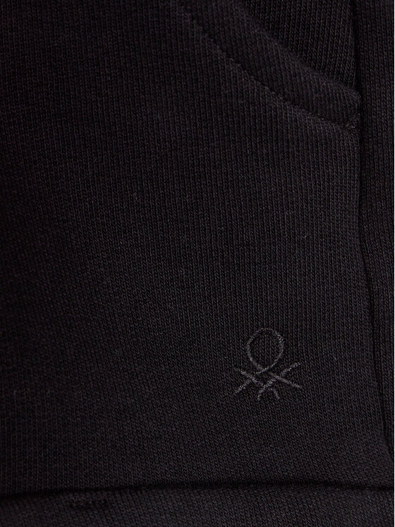 United Colors Of Benetton United Colors Of Benetton Pantaloncini sportivi 3J68C901C Nero Regular Fit