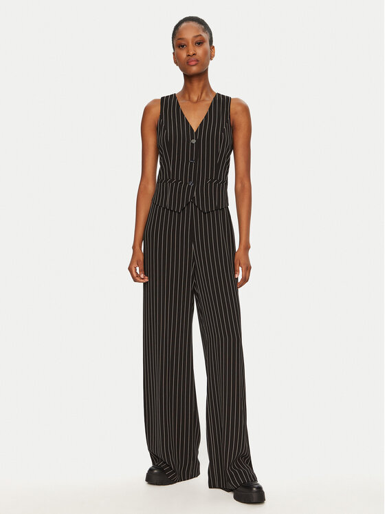 DKNY DKNY Kombinezon DD4GDA53 Črna Regular Fit