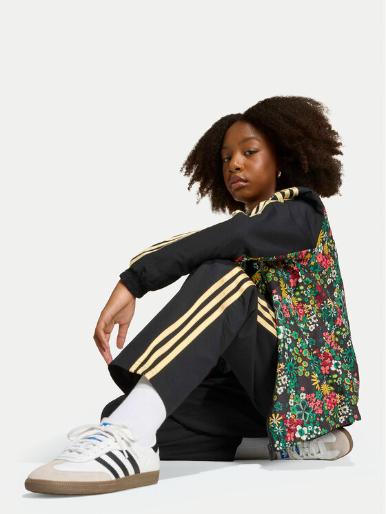 adidas adidas Sporta bikses Liberty London KD5946 Melns Loose Fit