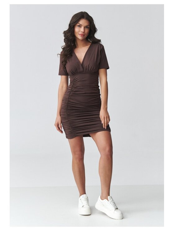 Makadamia Makadamia Sukienka codzienna M934 Brązowy Fitted Fit