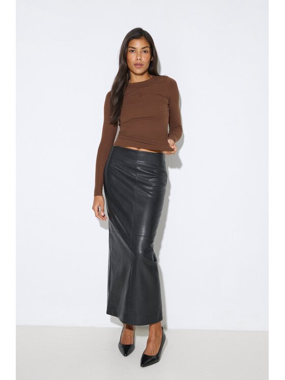Estro Estro S dlhými rukávmi ER00120838 Tmavo hnedá Slim Fit