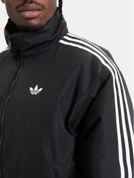 adidas adidas Prehodna jakna Firebird Jacket KR7203 Črna Regular Fit