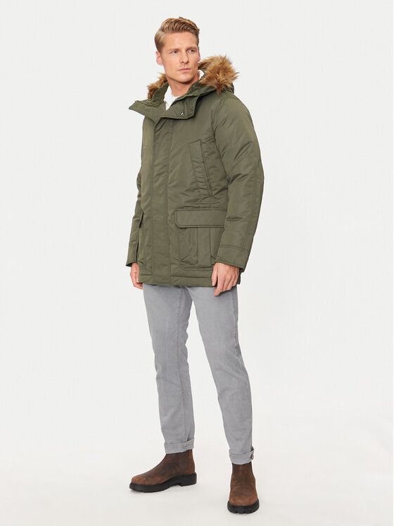 Gap Gap Зимно яке 726377-00 Зелен Regular Fit