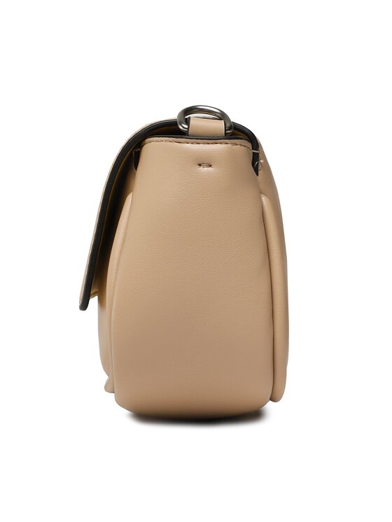 Calvin Klein Jeans Calvin Klein Jeans Borsetta Sleek Ew Flap Conv Sb20 Solid K60K610319 Beige