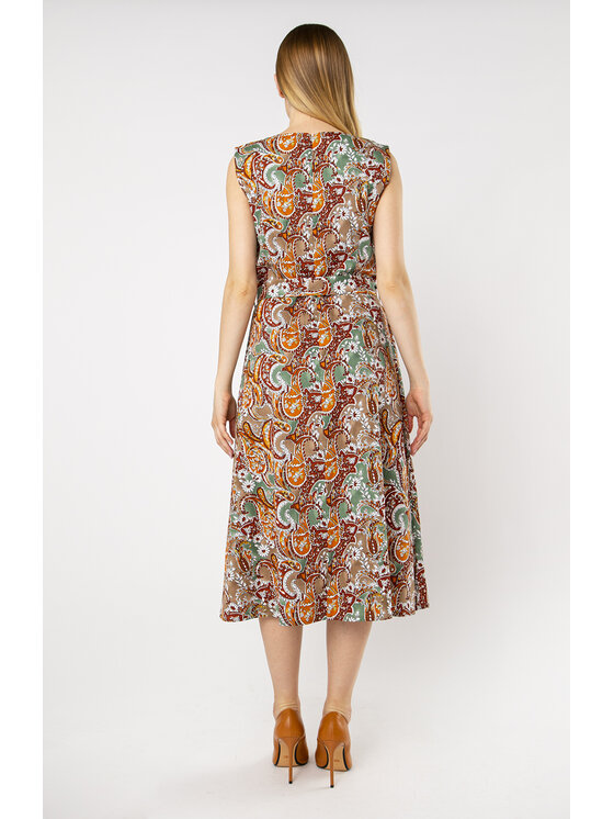 QUIOSQUE QUIOSQUE Každodenné šaty INDONE DRESS Hnedá Regular Fit
