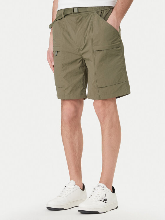 Guess Jeans Guess Jeans Pantaloncini di tessuto M6GDC8 WN362 Verde Regular Fit