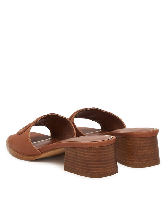 Guess Guess Papucs FLJCNN LEA03 Barna