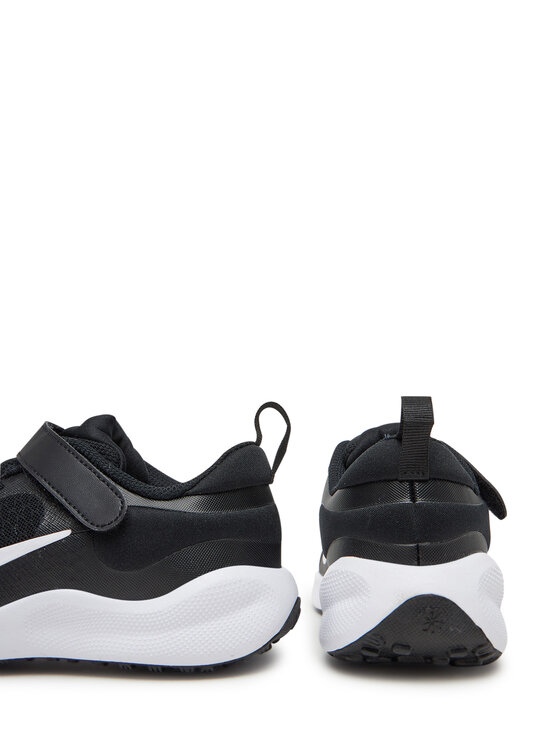 Nike Nike Laisvalaikio batai Revolution FB7690 Juoda