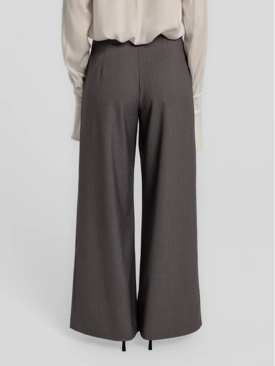 MANDRAGORA MANDRAGORA Pantaloni da donna Estra Grigio Standard Fit