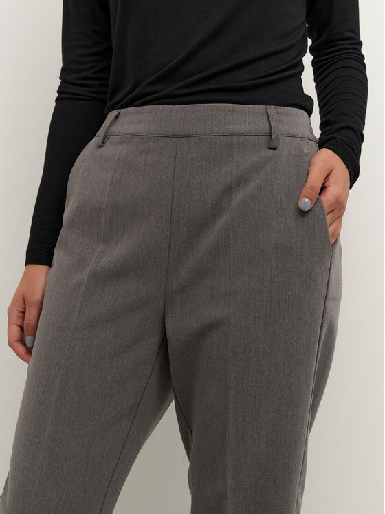 Kaffe Kaffe Kalhoty z materiálu Sakura 10506127 Šedá Relaxed Fit
