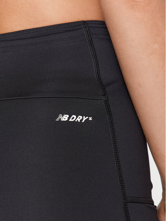 New Balance New Balance Športne kratke hlače Q Speed Shape Shield Fitted Short WS33283 Črna Skinny Fit