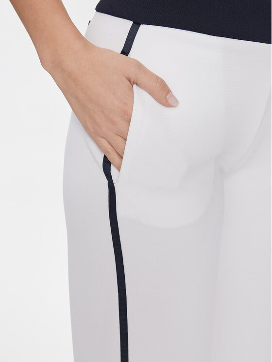 Guess Guess Pantaloni da tuta V4GB02 KBFB2 Bianco Regular Fit