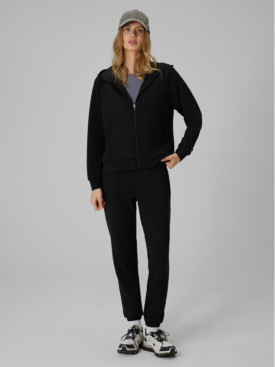 4F 4F Bluza ESSENTIAL Czarny Regular Fit