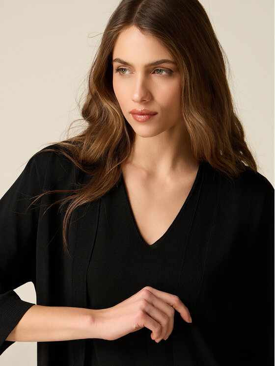 Oltre Oltre Maglione M525J005297N033 Nero Regular Fit