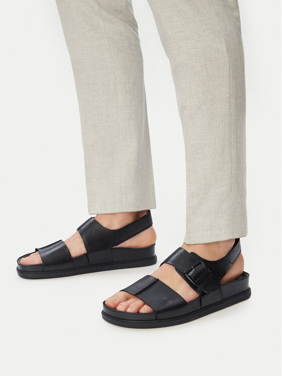 Clarks Sandale Torford Strap 26180896 Negru