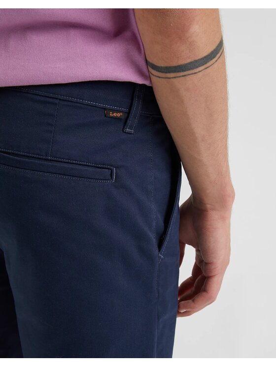 Lee Lee Szorty materiałowe CHINO SHORT 112332254 Granatowy Regular Fit