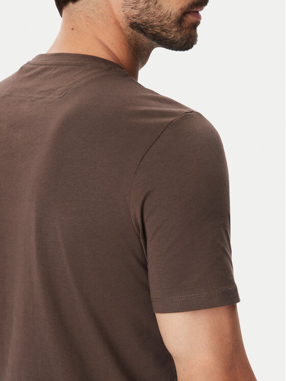 Guess Guess T-shirt Z6BI08 K6543 Smeđa Regular Fit