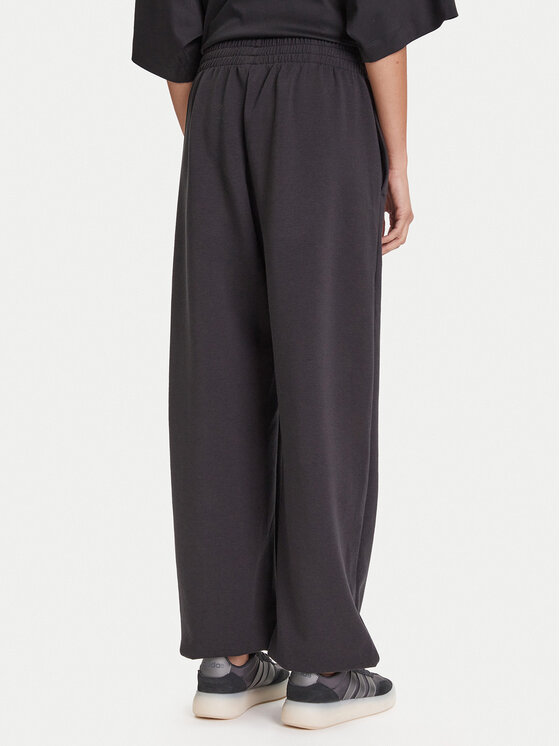 adidas adidas Melegítő alsó ALL SZN Soft Lux lJM1652 Fekete Loose Fit