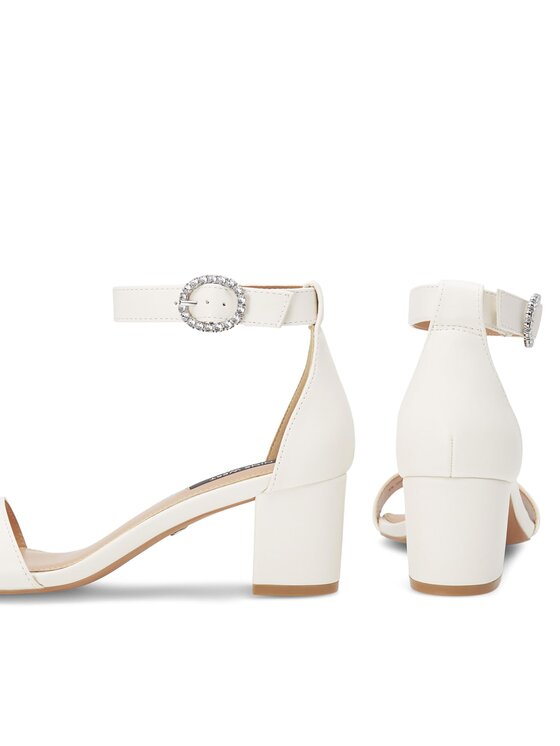 Nine West Nine West Sandały WFA2641-1 Biały