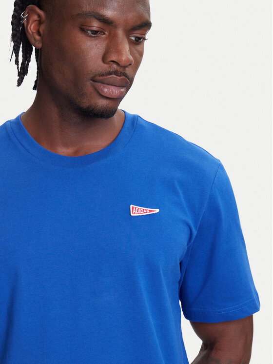 adidas adidas T-shirt Pennant Trim Graphic JL9227 Plava Regular Fit
