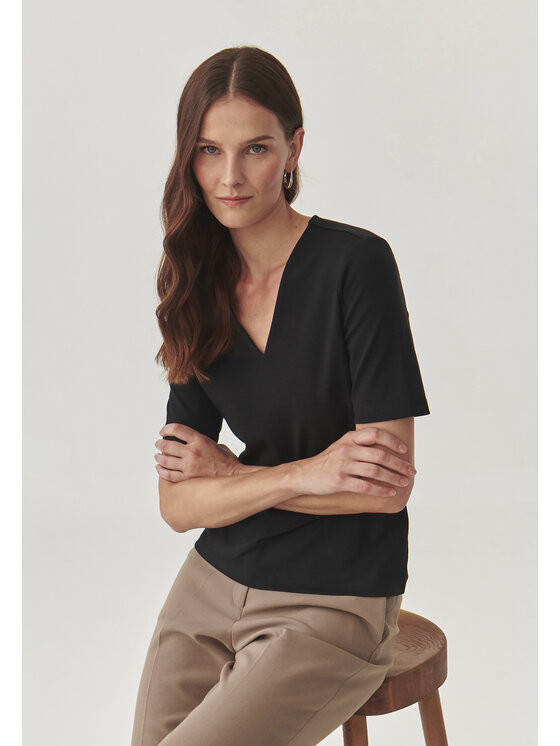 TATUUM TATUUM Halenka VICTA Černá Fitted Fit